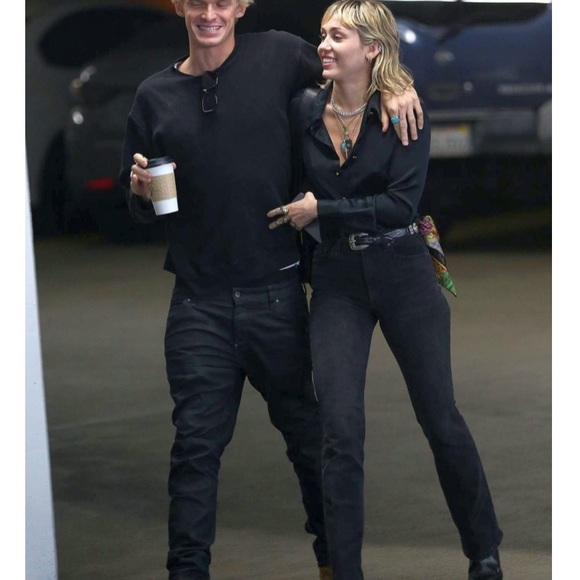 Reformation Cindy Jeans - Picture 7 of 8